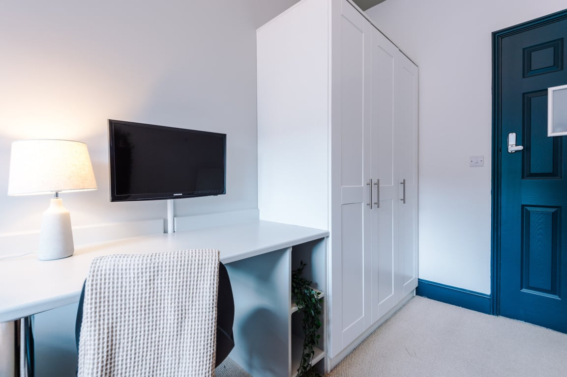Flat 13, Shoe & Boot Factory
