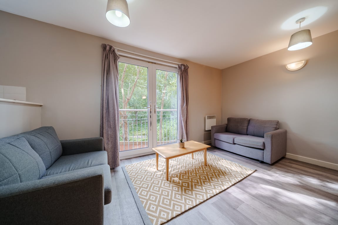 Flat 46, Mayfair Court