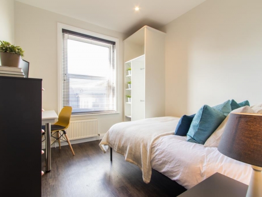 67 Fulford Road