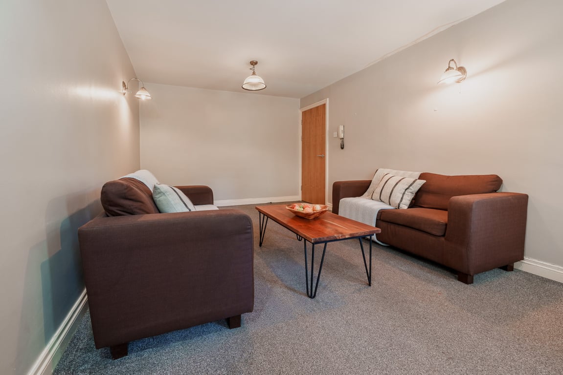 Flat 6, Lowry House
