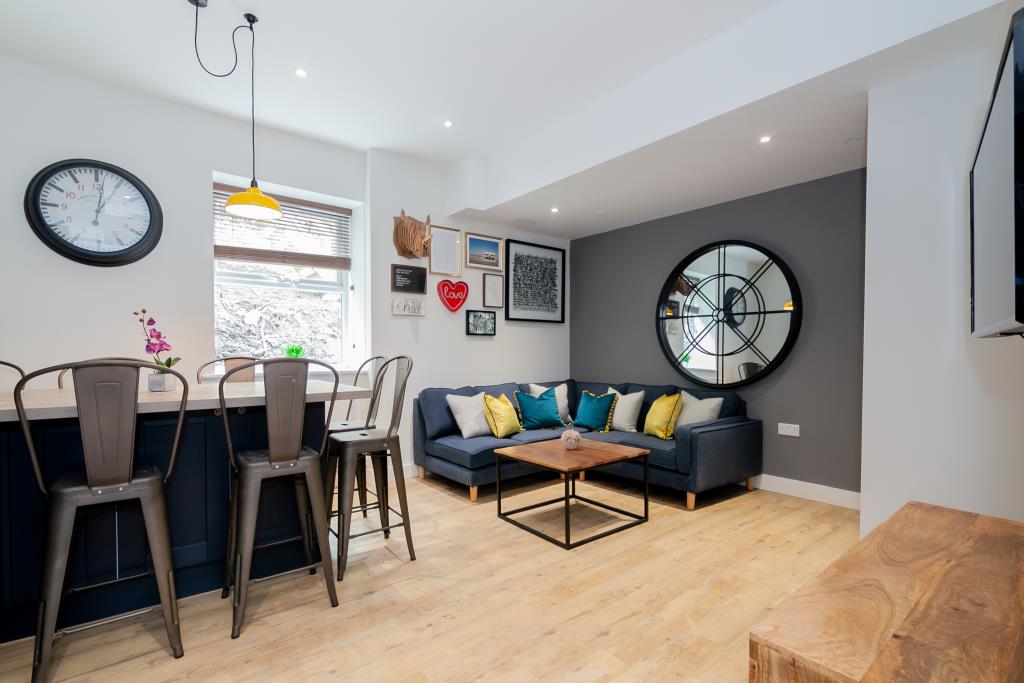 Flat 3, 42 Bankfield Road