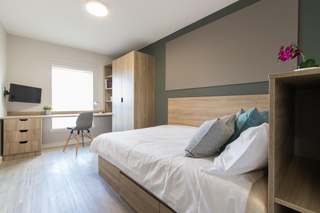 Flat 1, 6 Morrison Circus