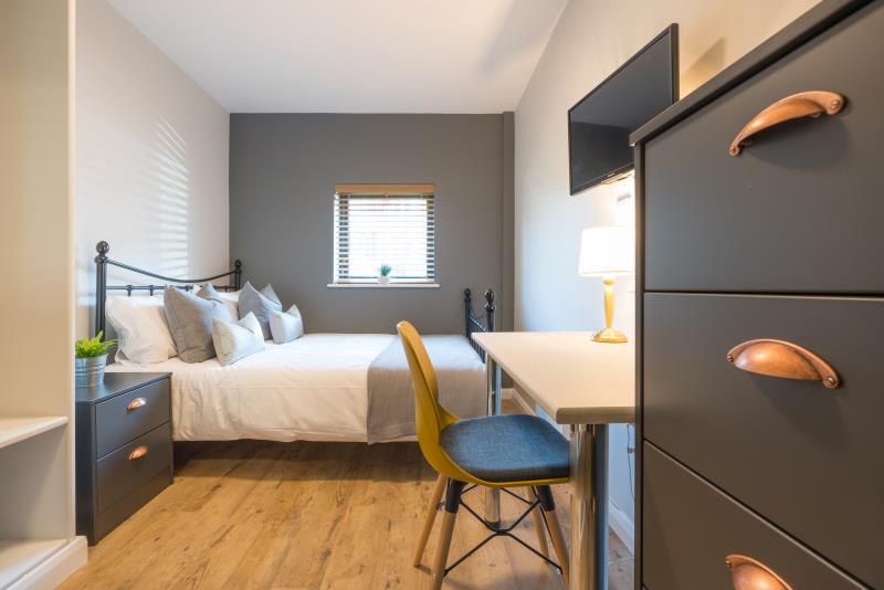 Flat 1, Byron Lofts