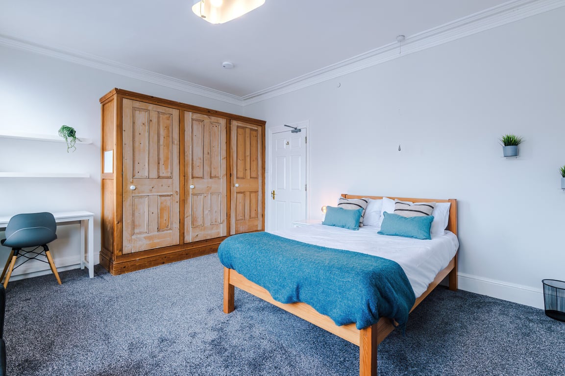 4 Seely Road