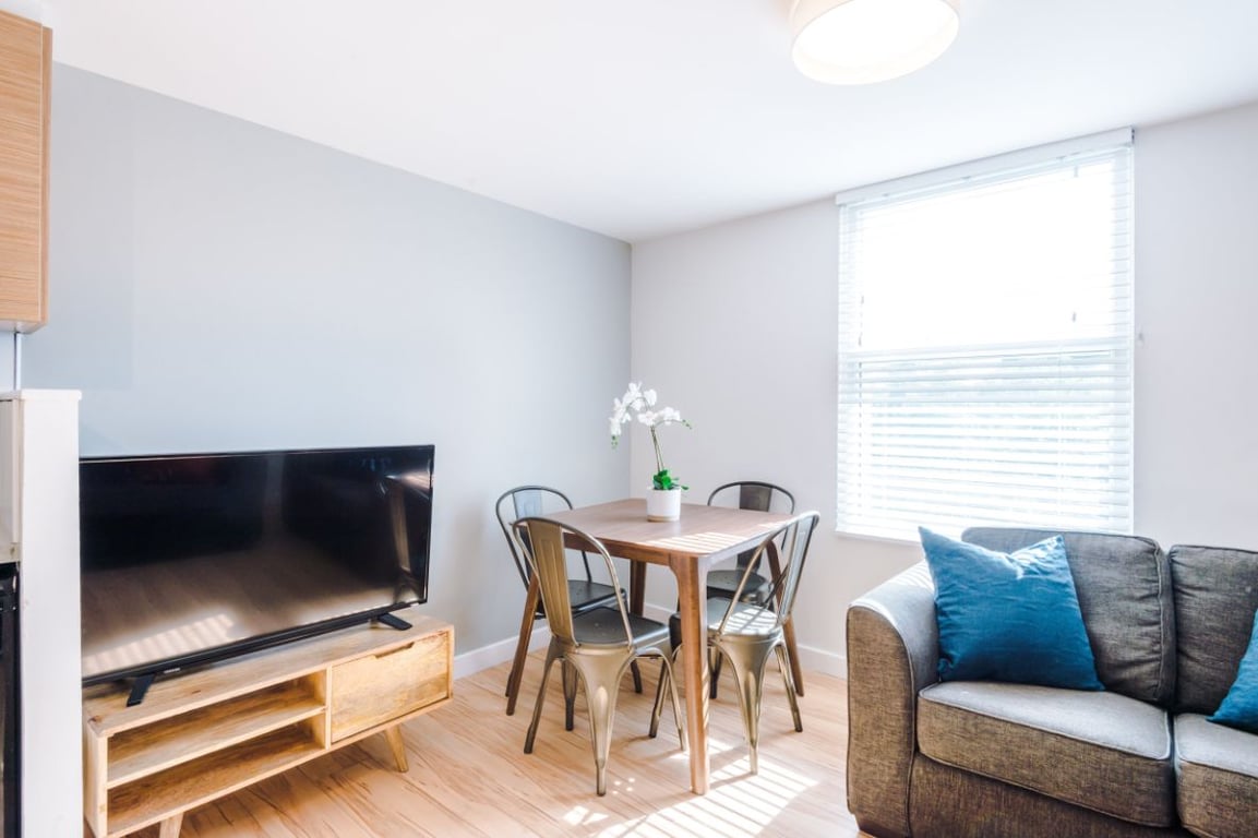 Flat 6 Sanderson House, 107 Jesmond Road
