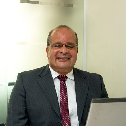 Dr. Helio de Oliveira