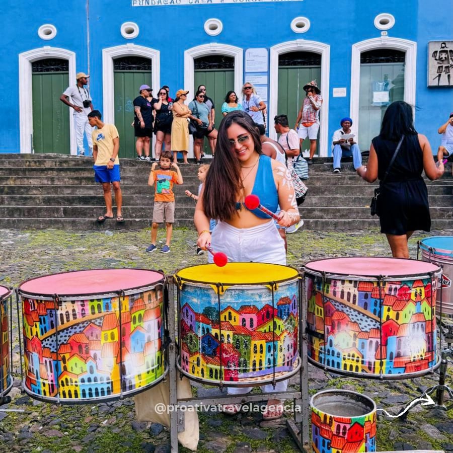 Visita aos principais pontos históricos e culturais da cidade de Salvador.