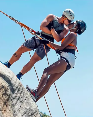 RAPEL em Arraial do Cabo