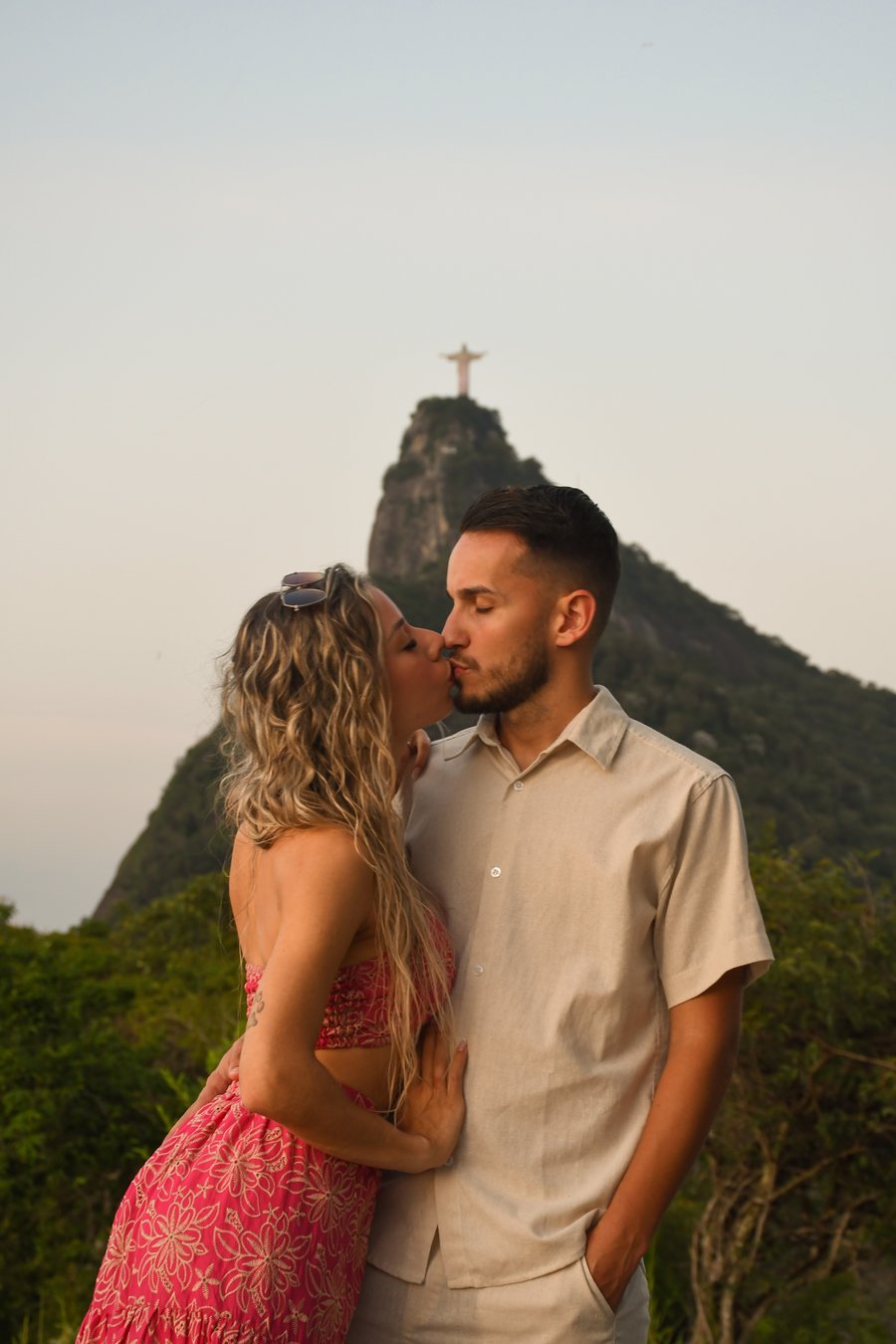 CRISTO REDENTOR COM FOTOS PROFISSIONAIS