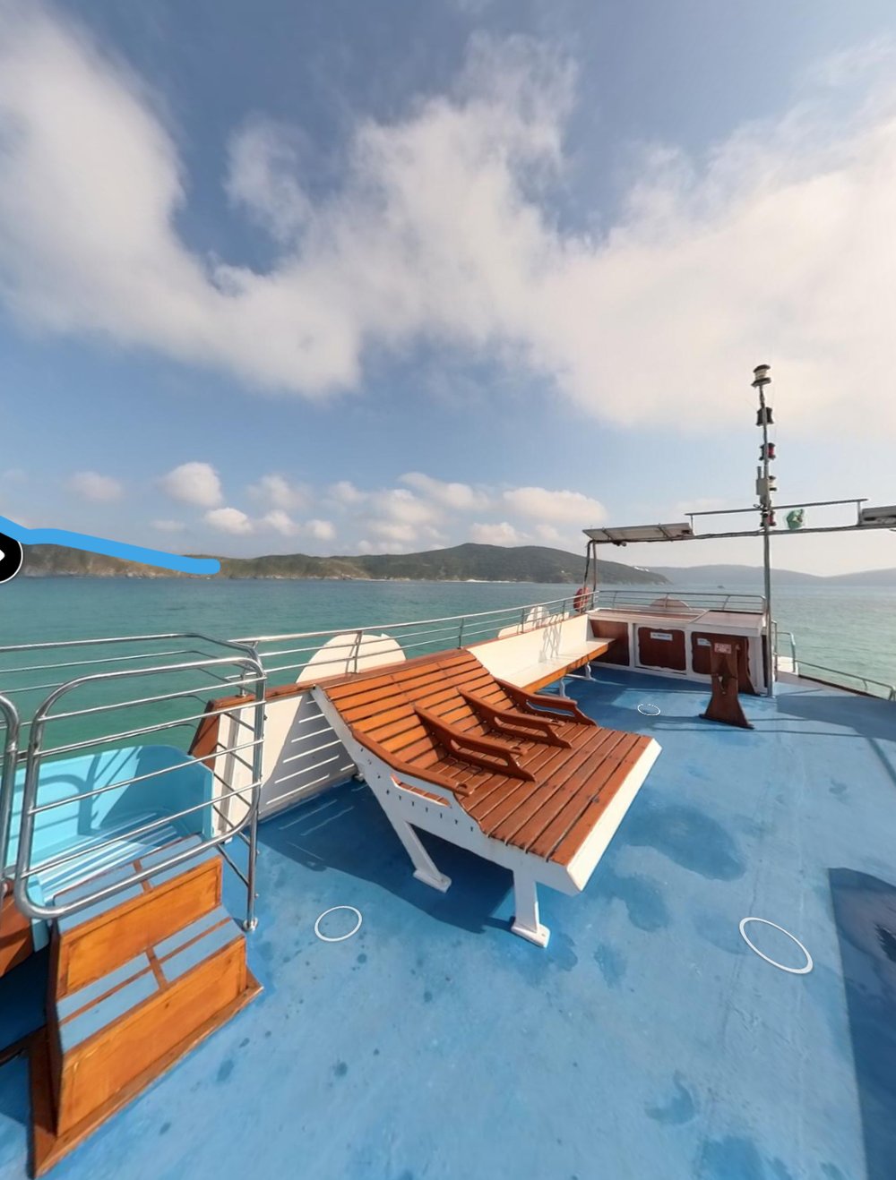 BARCO DISCOVER - Passeio de Barco em Arraial do Cabo