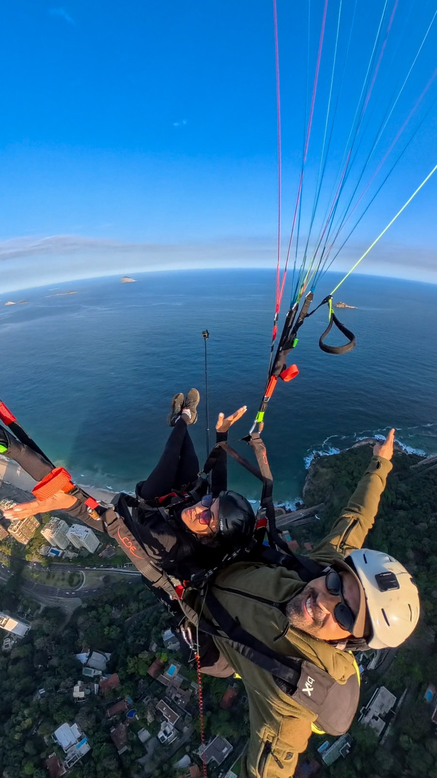 VOU DE PARAPENTE E ASA DELTA SAO CONRADO