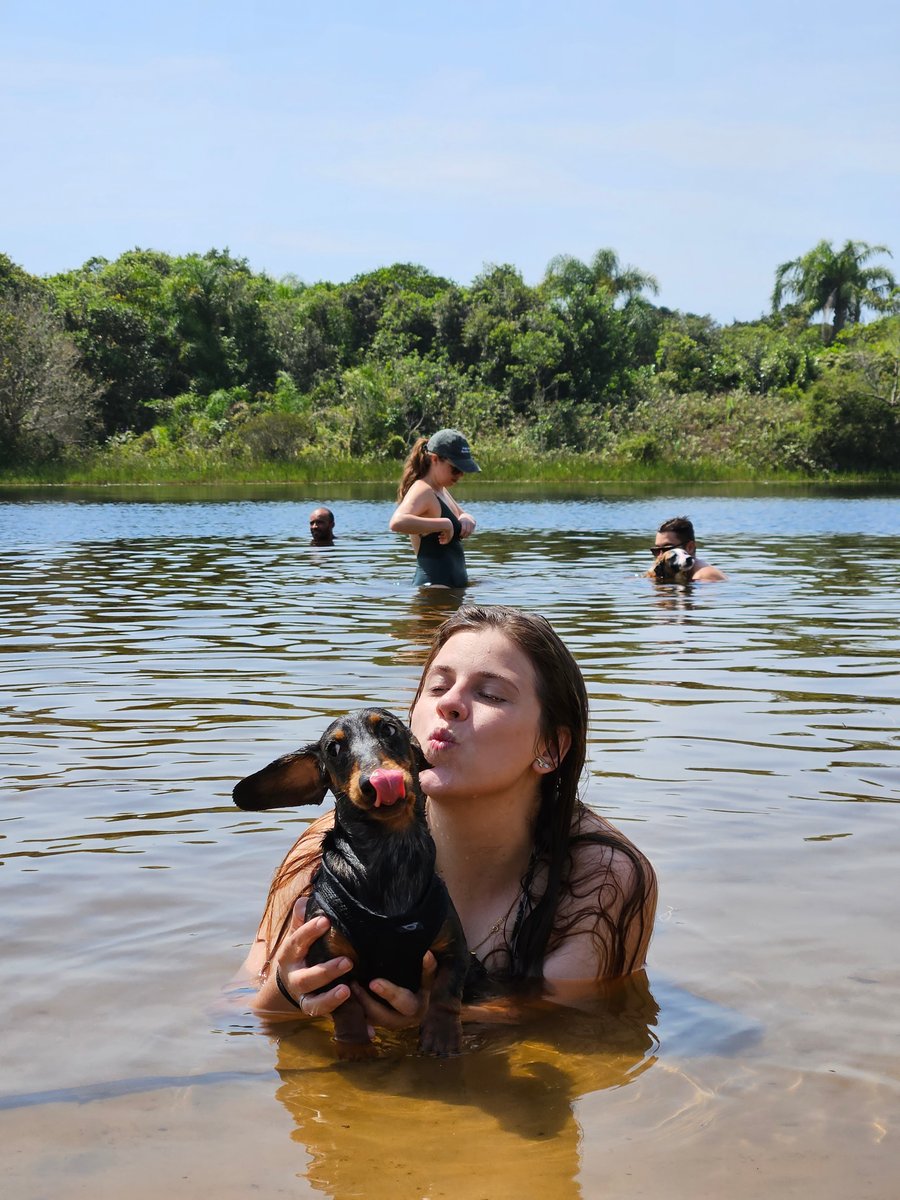 Aventura na praia Peruíbe pet friendly trilha, barco, pousada 
