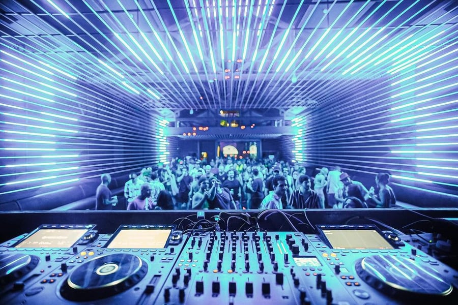 Clubb Tour por bares e clubs no Rio com guia - foto 9