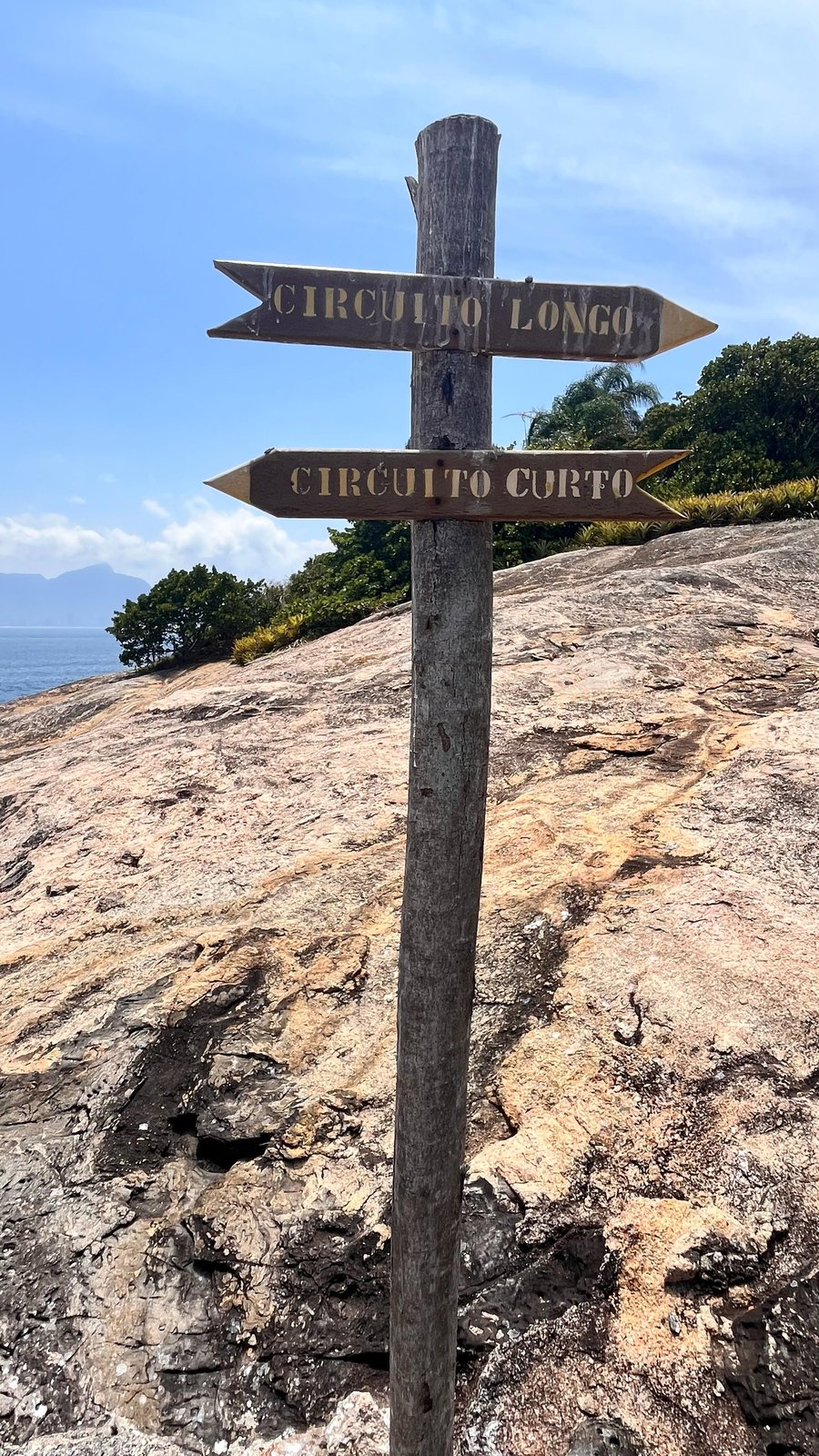 Amanhecer nas Ilhas Cagarras