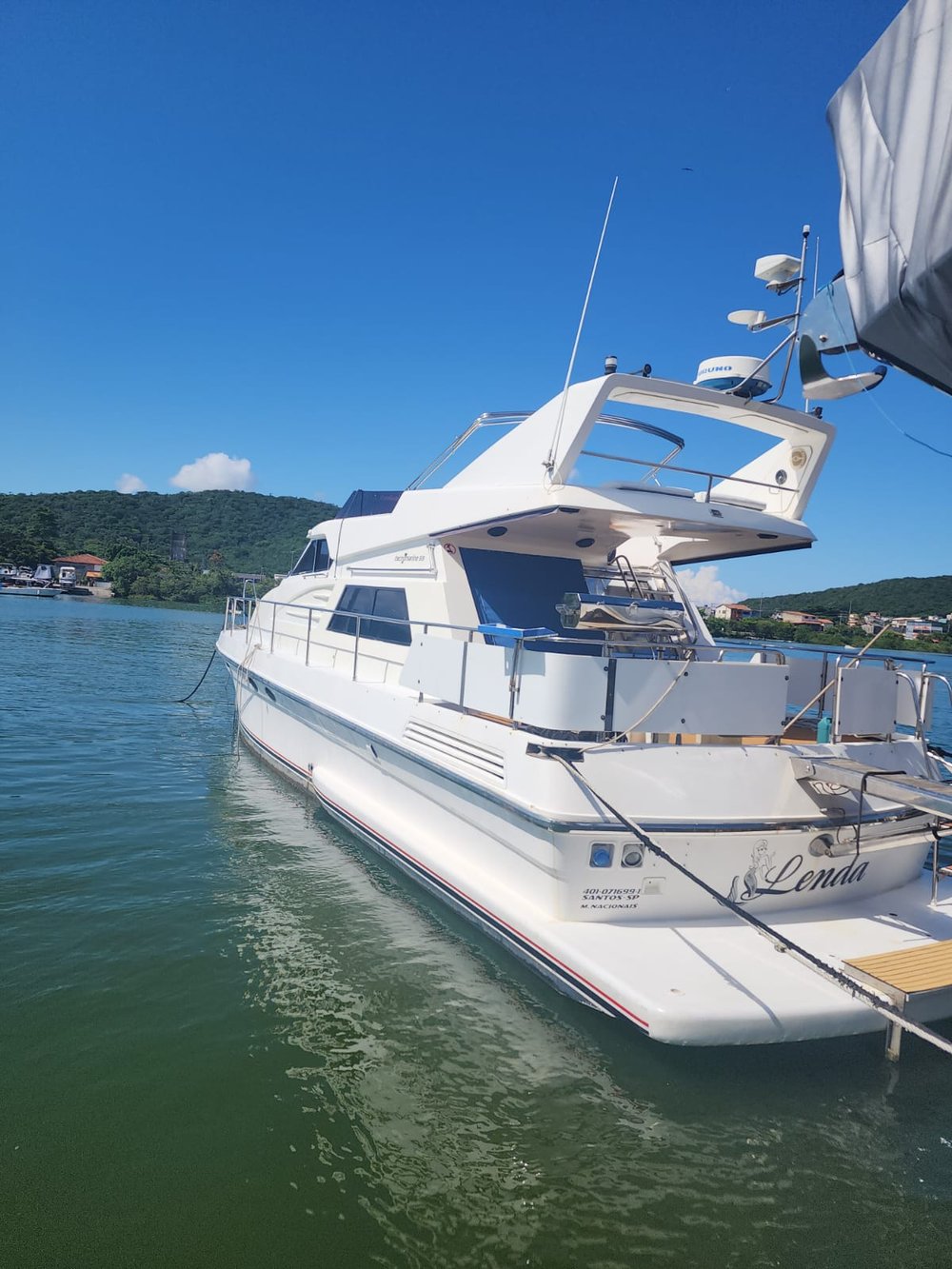 Passeio de Iate em Cabo Frio