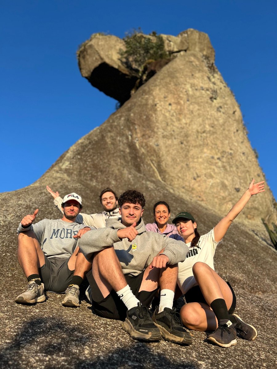 Trilha do Pico do Papagaio