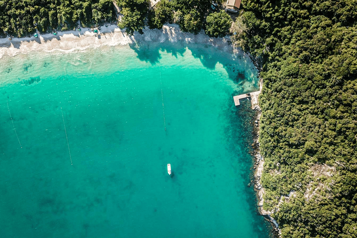 Top 5 Praias de Arraial do Cabo que Você Precisa Visitar