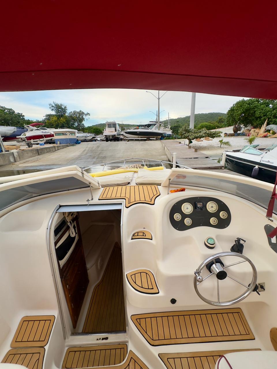Passeio de Lancha em Cabo Frio