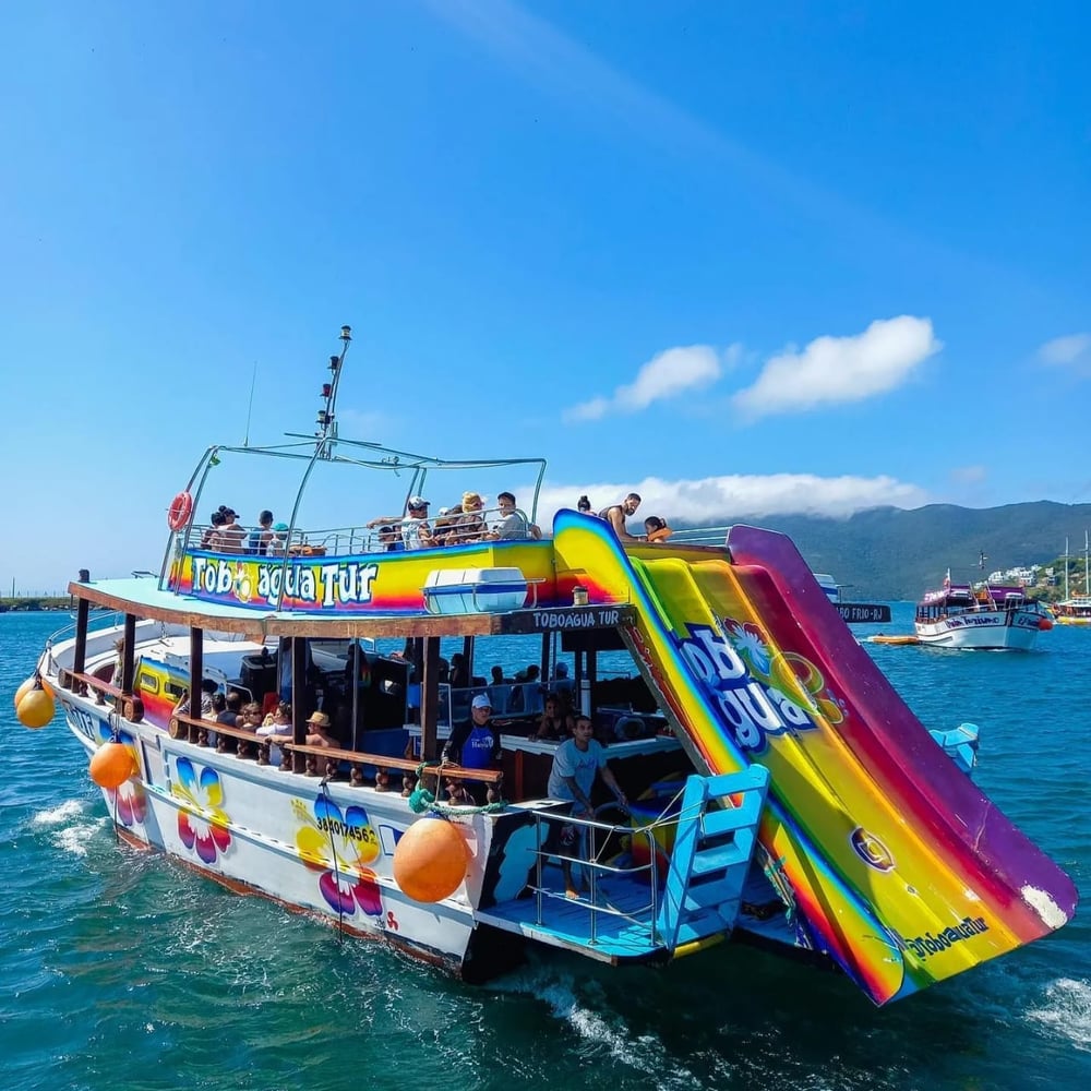 EMBARCAÇÃO TOBOÁGUA TUR 2 ANDARES