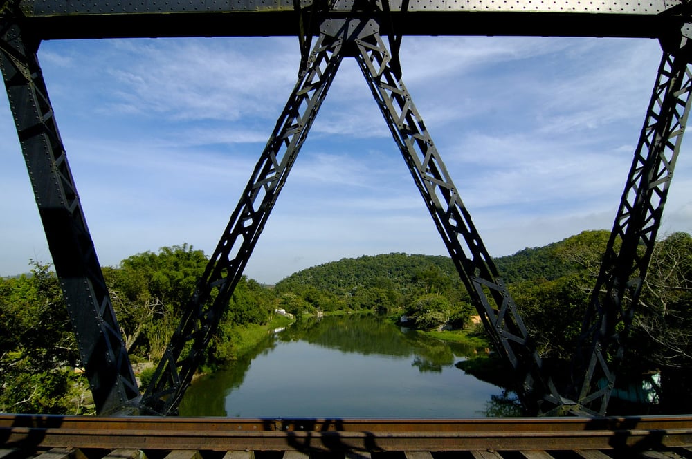 01/5 Guararema com Passeio de trem e city tour