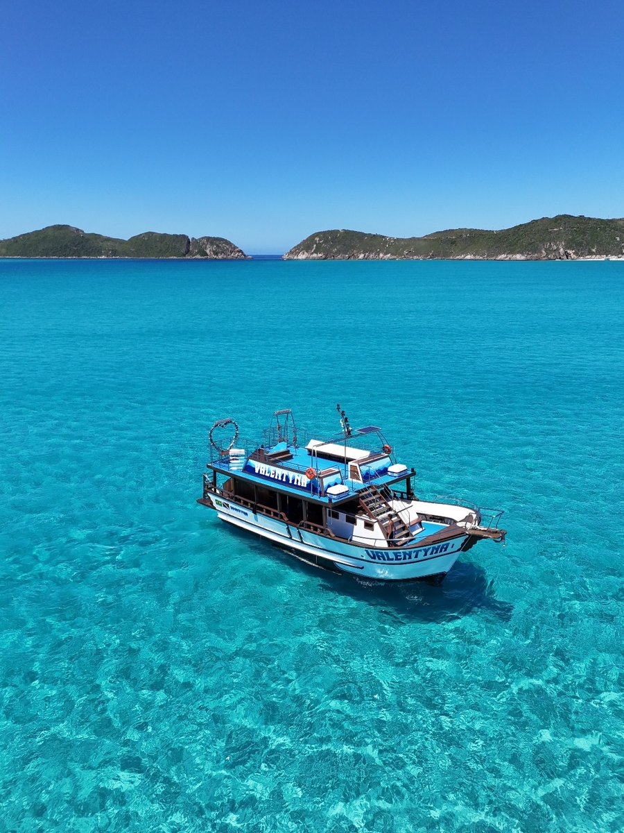 Passeio de barco exclusivo em Arraial do Cabo