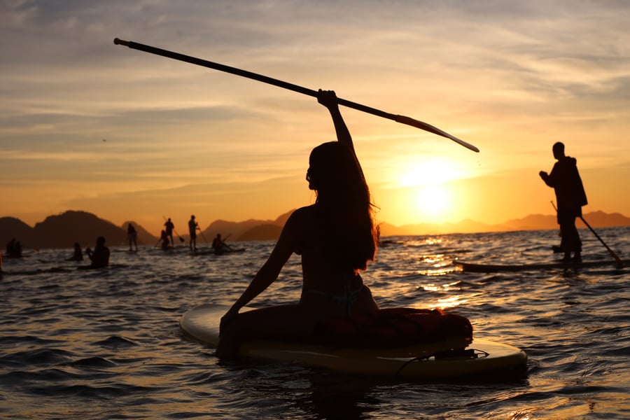SUP EM COPACABANA - Nascer do Sol com a Kmon Adventure