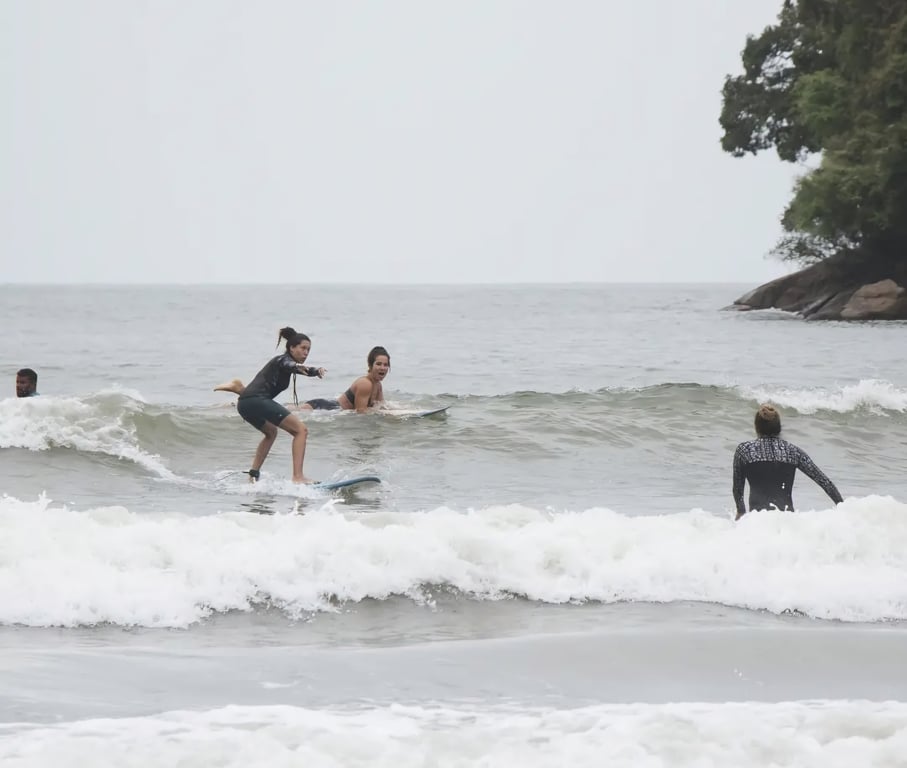 Aula de surf iniciante