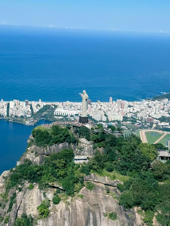 Passeio de helicóptero no Rio com portas abertas - foto 4
