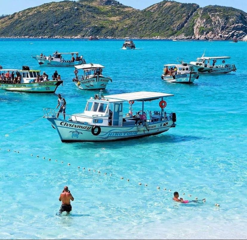 Barco para até 24 passageiros