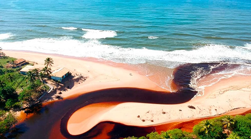 Bate Volta Imbassaí - Encontro do Rio com o mar 