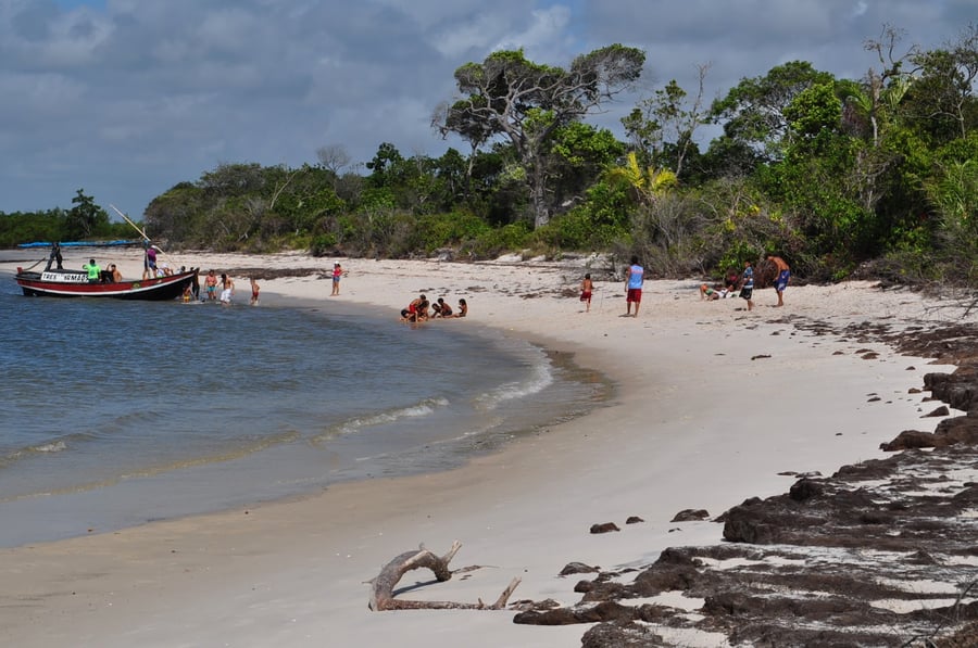 PASSEIO NÁUTICO DE 4H EM RAPOSA (FRONHAS MARANHENSES)