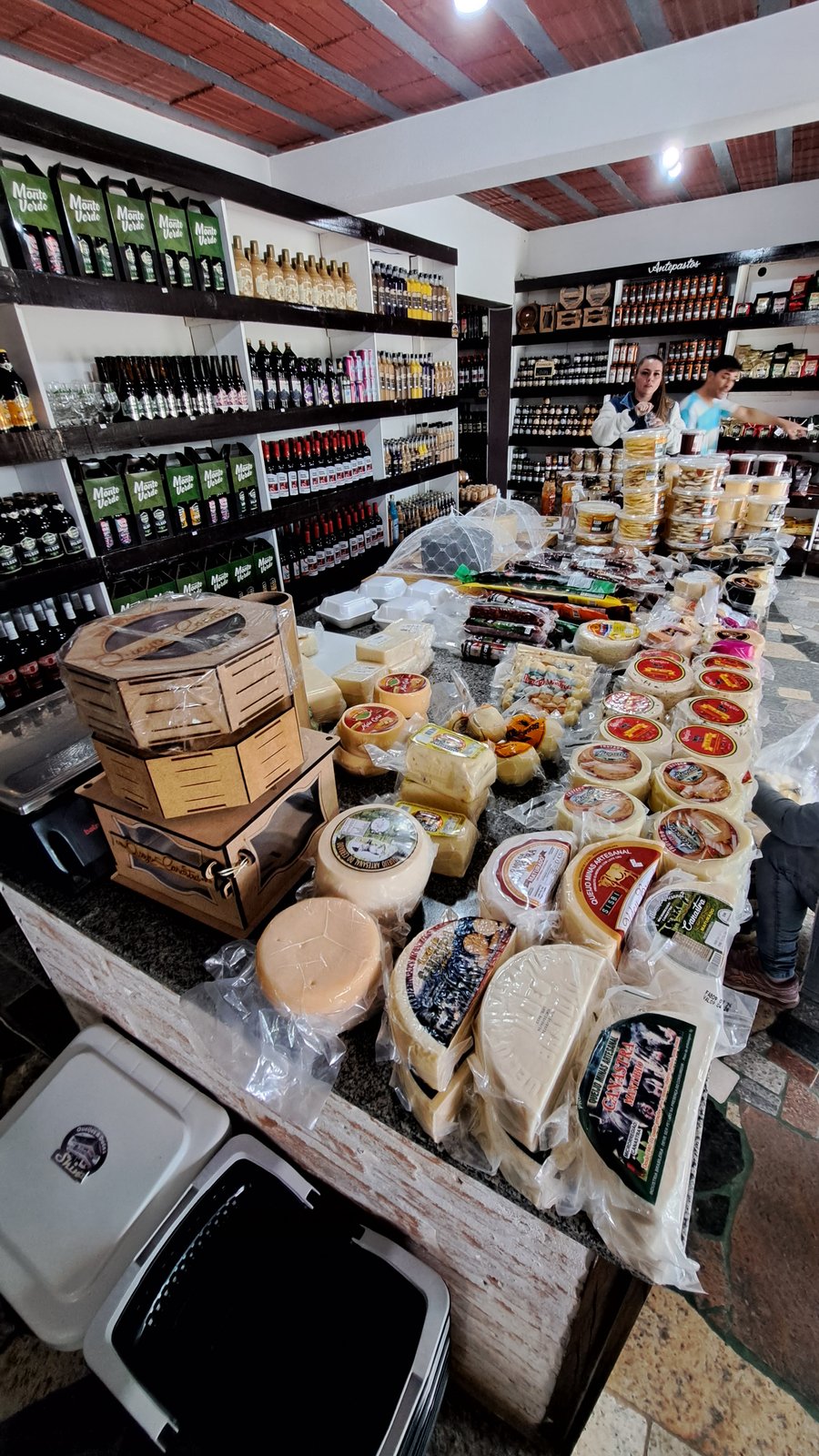 City tour Monte Verde: Lojas dos Mineiros, queijos e doces.