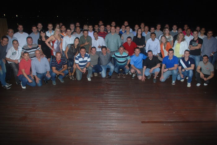 Churrascaria Fogo de Chão RJ - Grupo Lideres de Vendas - VW AMAROK - Set 2013