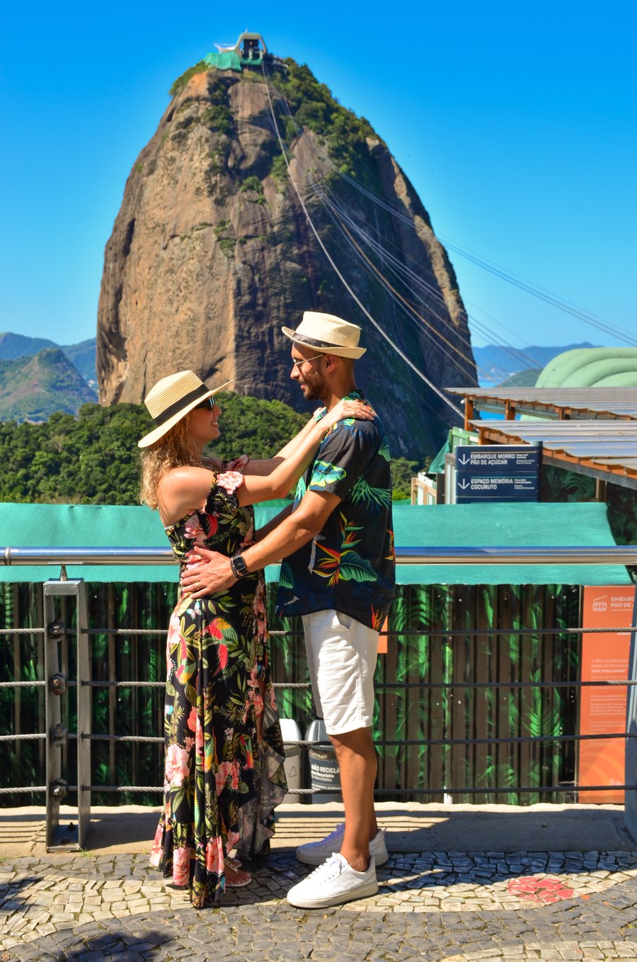 PÃO DE AÇUCAR COM FOTOS PROFISSIONAIS 