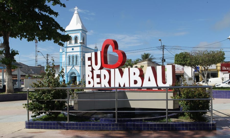 São João na praça de Berimbau