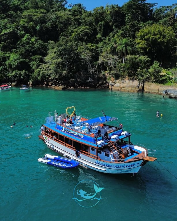 Escunna Aquamarina ll em paraty