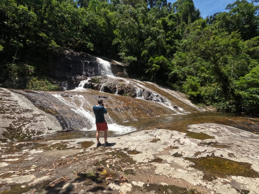 Uma cachoeira incrível te espera!!
