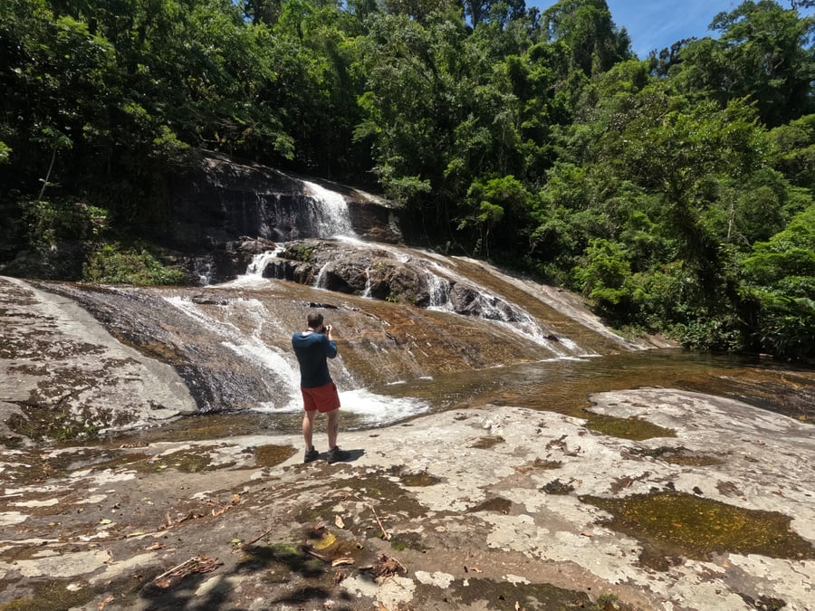 Uma cachoeira incrível te espera!!