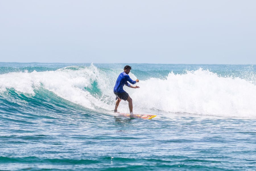 Surf para iniciantes: o que esperar da primeira aula