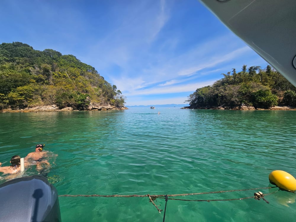 Passeio de Lancha Privativo em Angra dos Reis