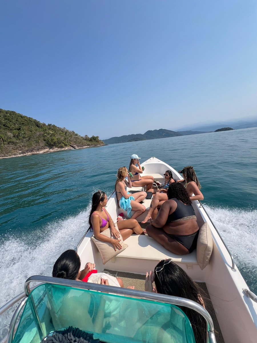 Lancha Compartilhada em Paraty