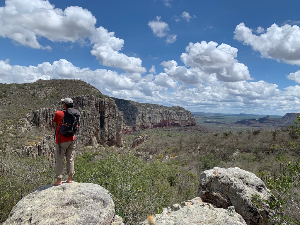 Dá para viajar sozinho ao Vale do Catimbau?