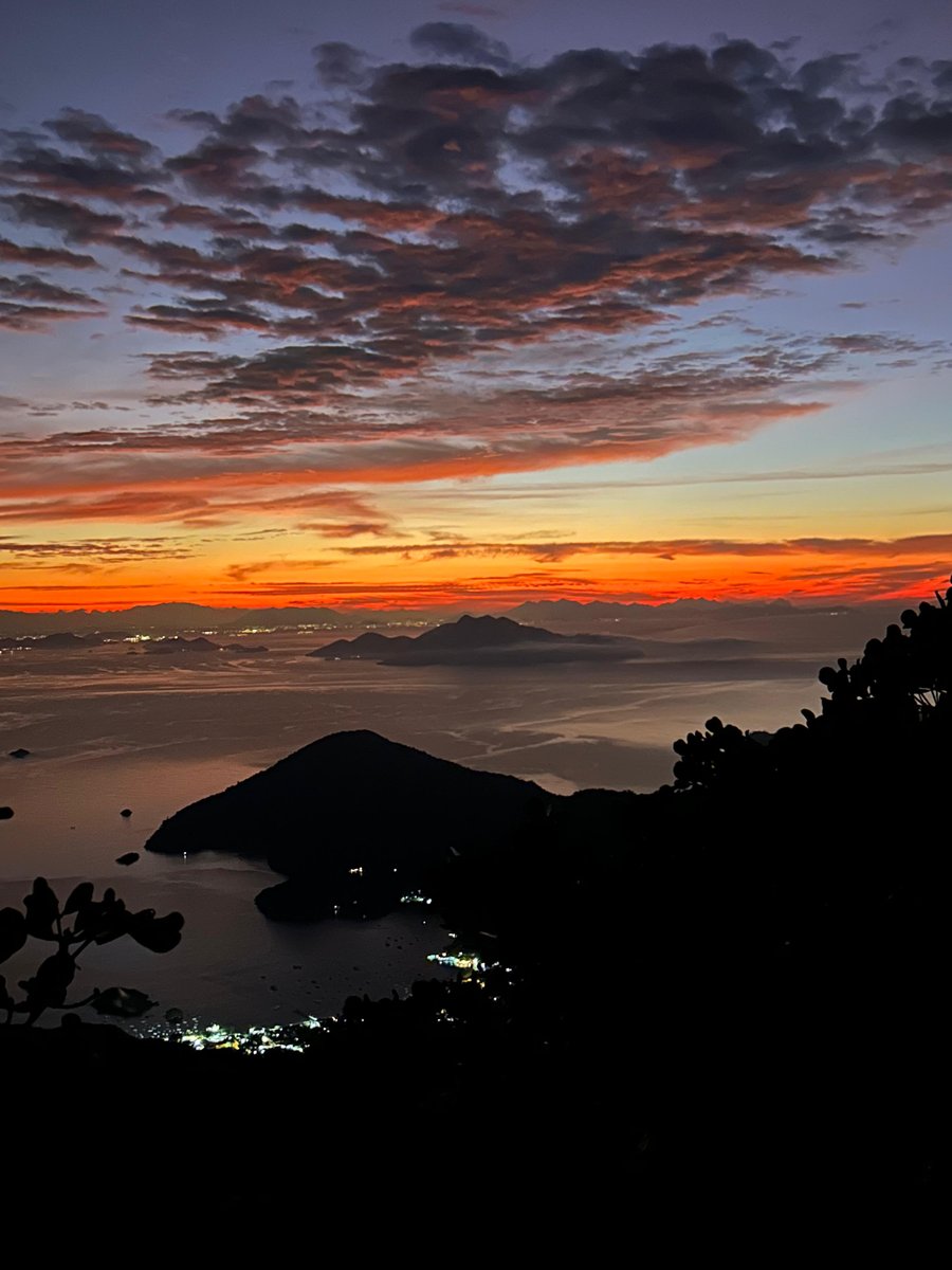 Trilha do Pico do Papagaio