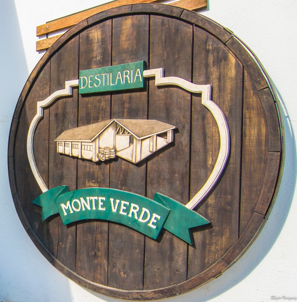 PEDRA REDONDA + TOUR PERSONALIZADO EXCLUSIVO (02 PESSOAS)