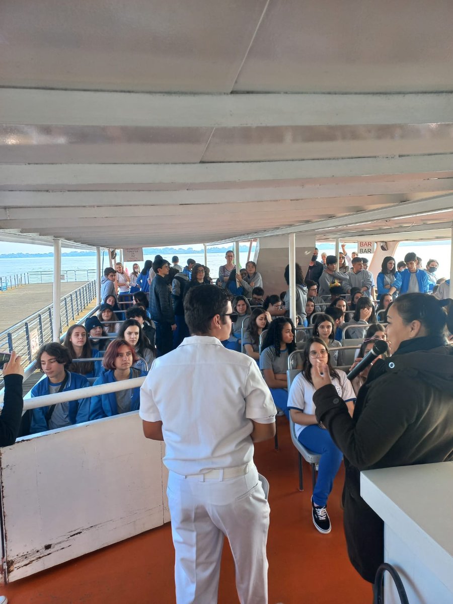 Passeio Pedagógico - Passeio de barco em Porto Alegre - RS