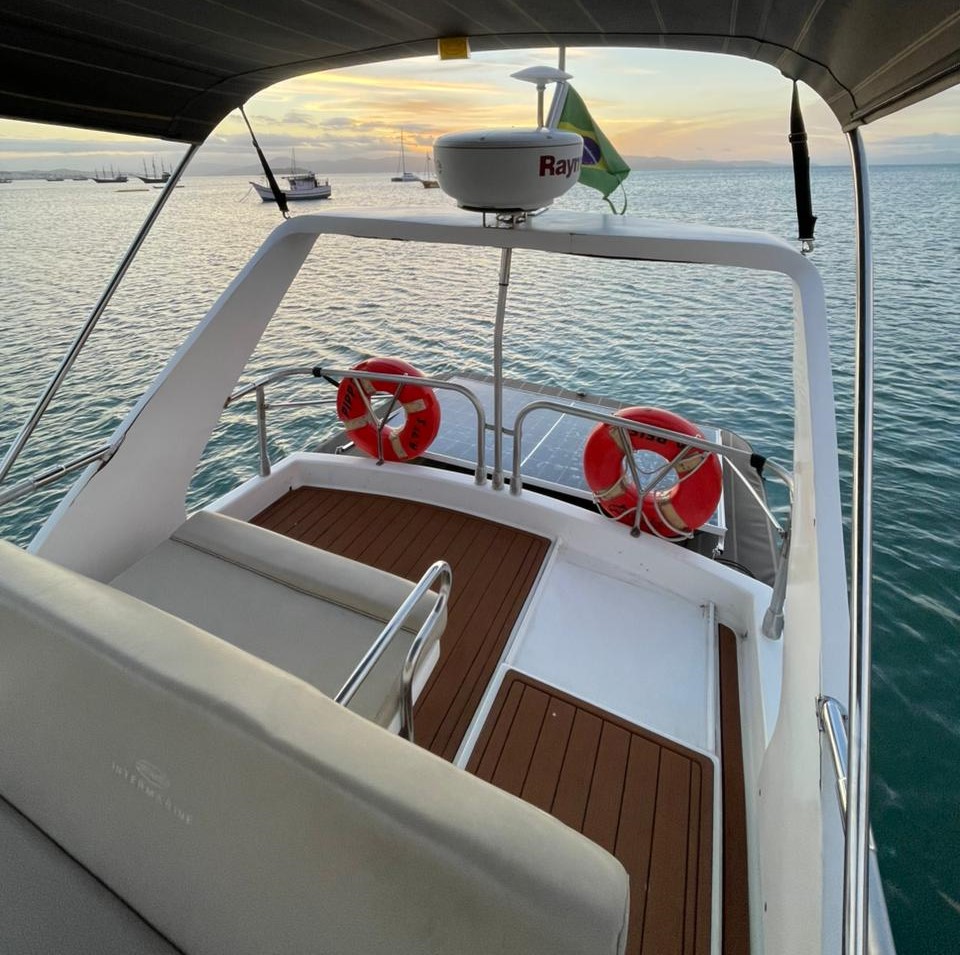 Baia Norte │Phantom 360 │13 Pessoas │VDL 10