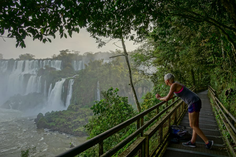 Passeio superior lado Argentino das Cataratas