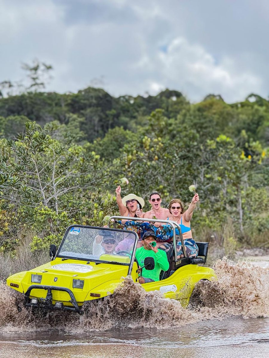 O trajeto passa por trechos off-road e paisagens naturais que tornam a aventura ainda mais emocionante.