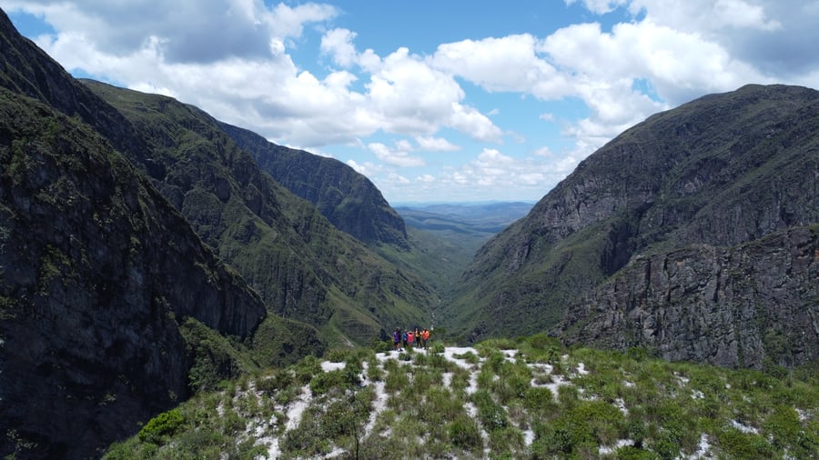 Um dos pontos mais impressionantes da Serra, onde o horizonte se abre sem limites.