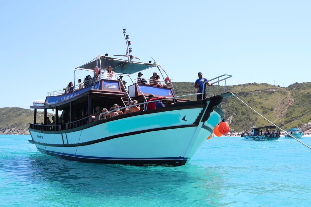 Passeio para Arraial do Cabo saindo de Búzios 